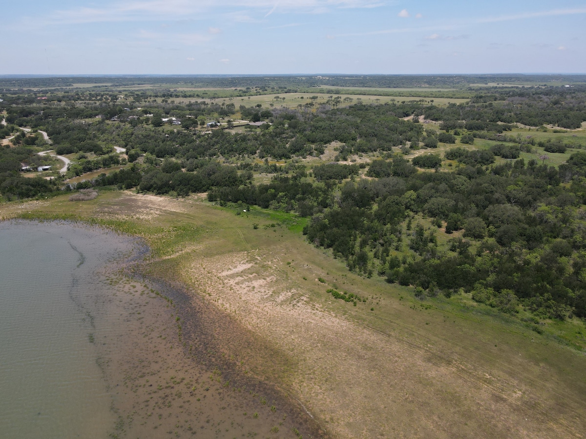 Honey Rock Lake View House