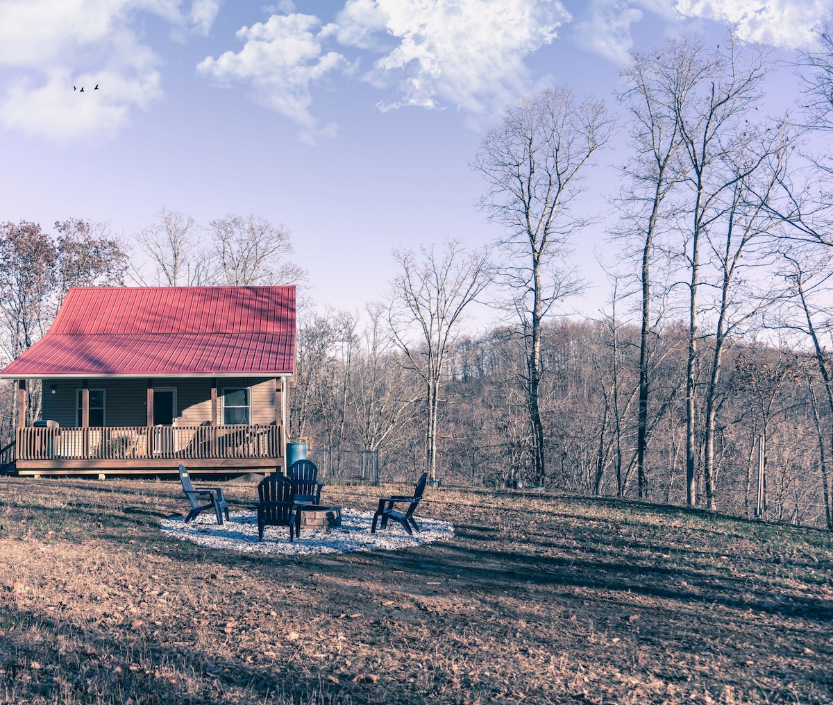 Cozy cabin, 6 mi HM trails, 12 mi Charleston