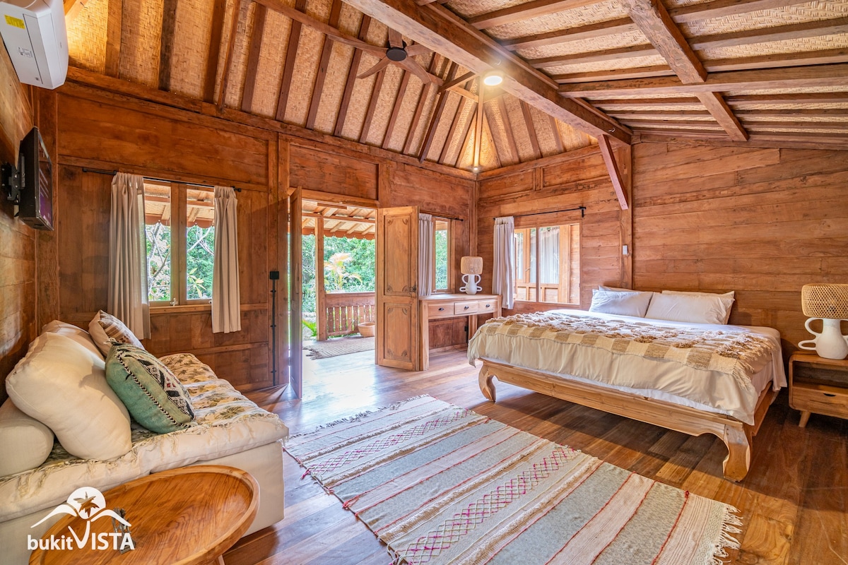 Wooden Room in Uluwatu Jungle Near Uluwatu Beach