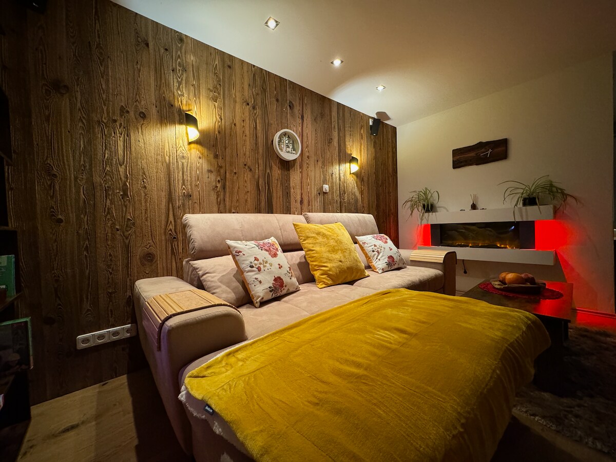3-Room Apartment Saalbach, sauna & walk to slopes