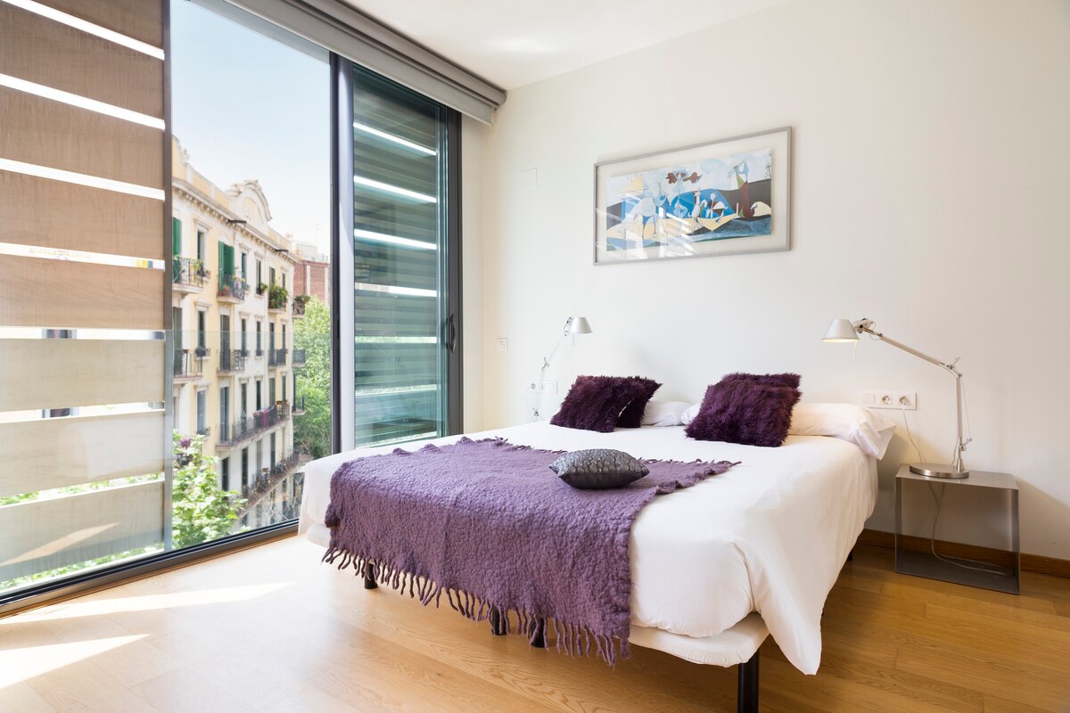 MSB Central Barcelona Apartment with Pool