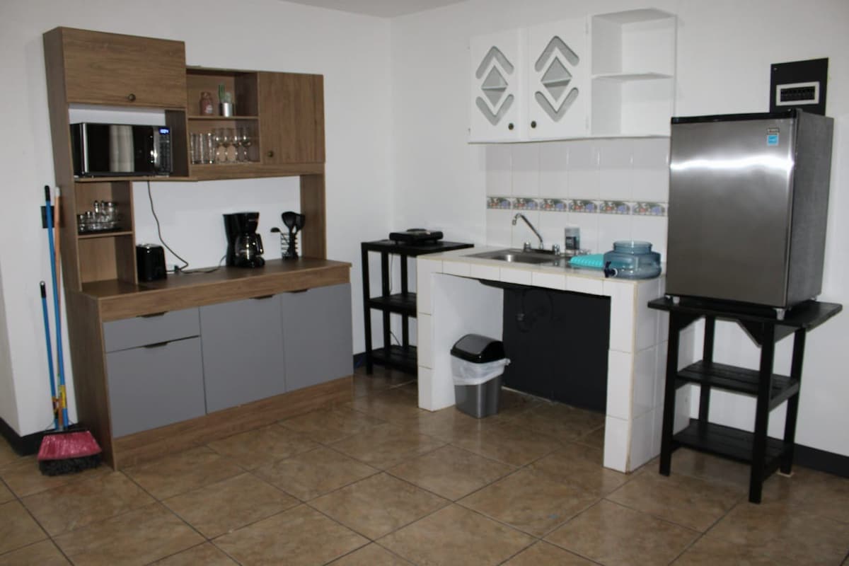 Apt in Sector Mackay