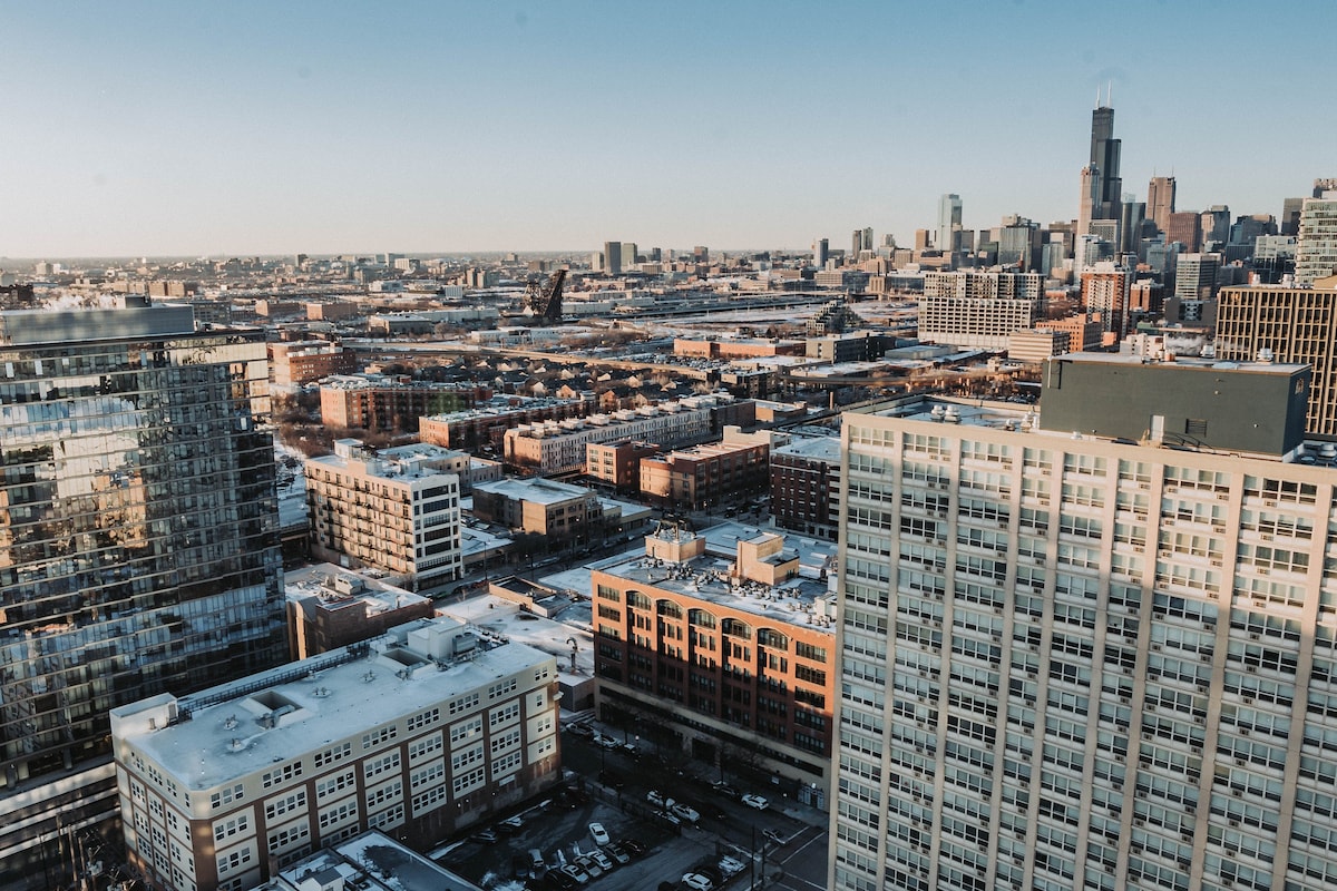 Stunning Panoramic Chicago Views & Free Parking