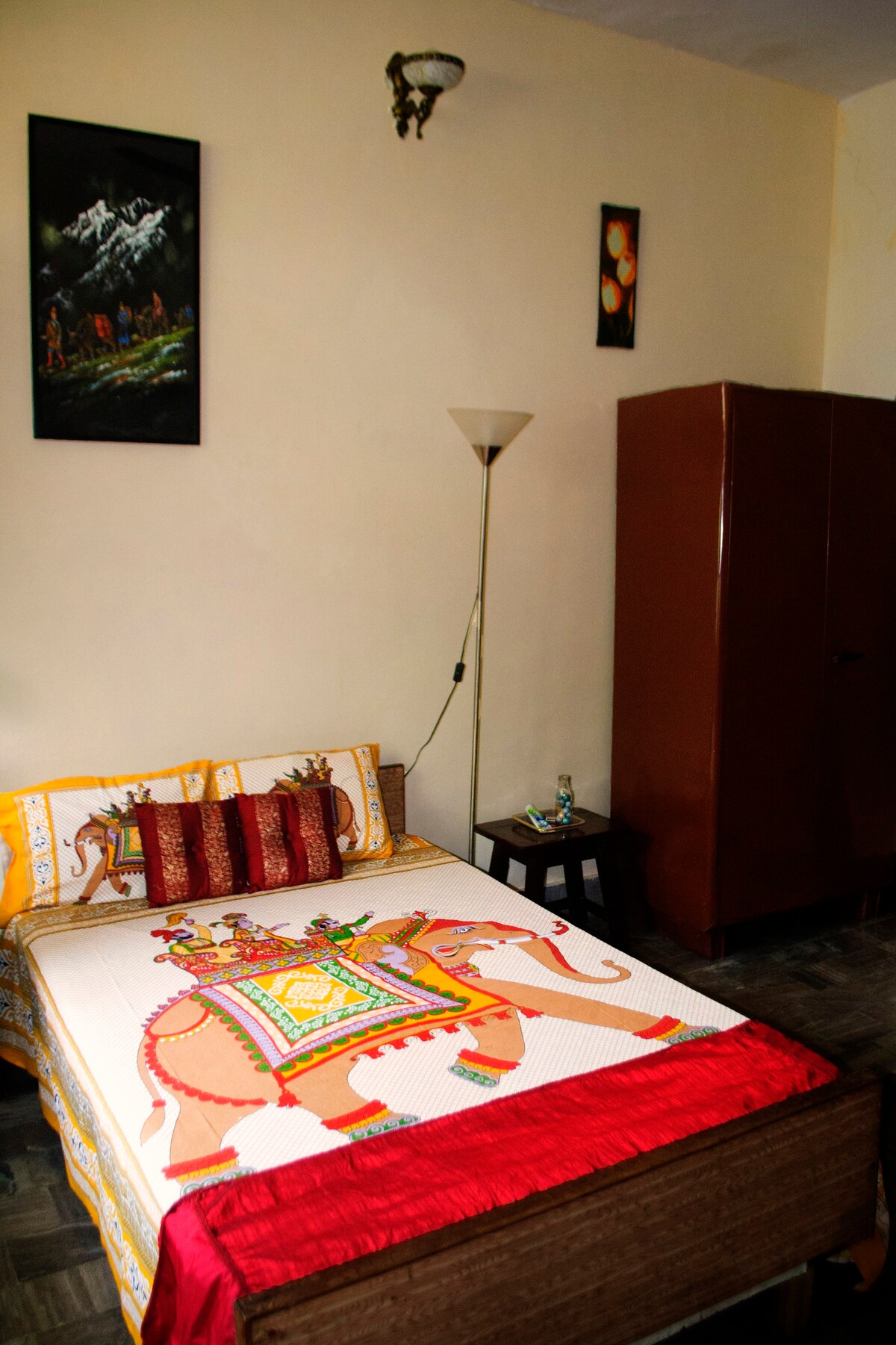 Book and Bed Hostel