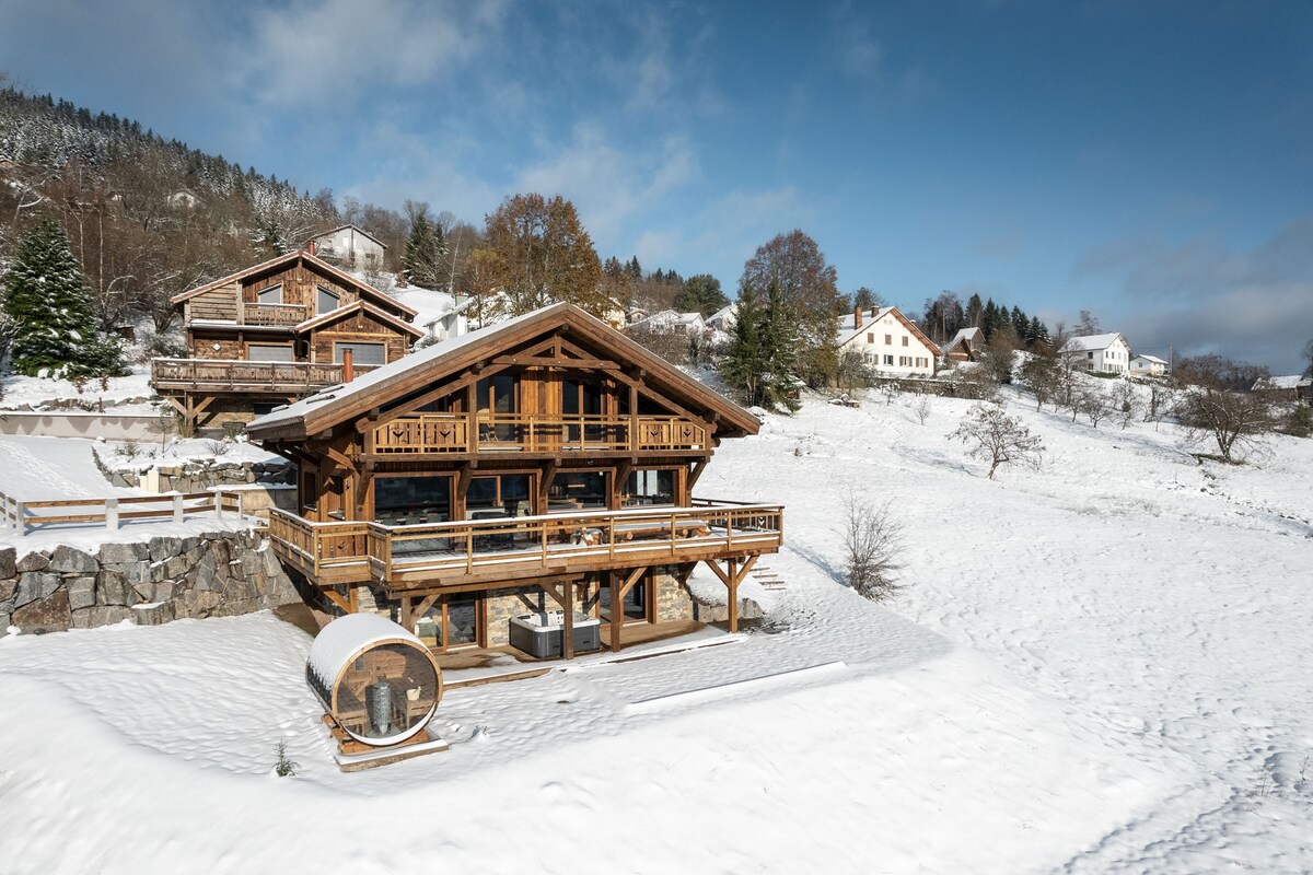 LE CERF - 12 pers -Sauna-Jacuzzi