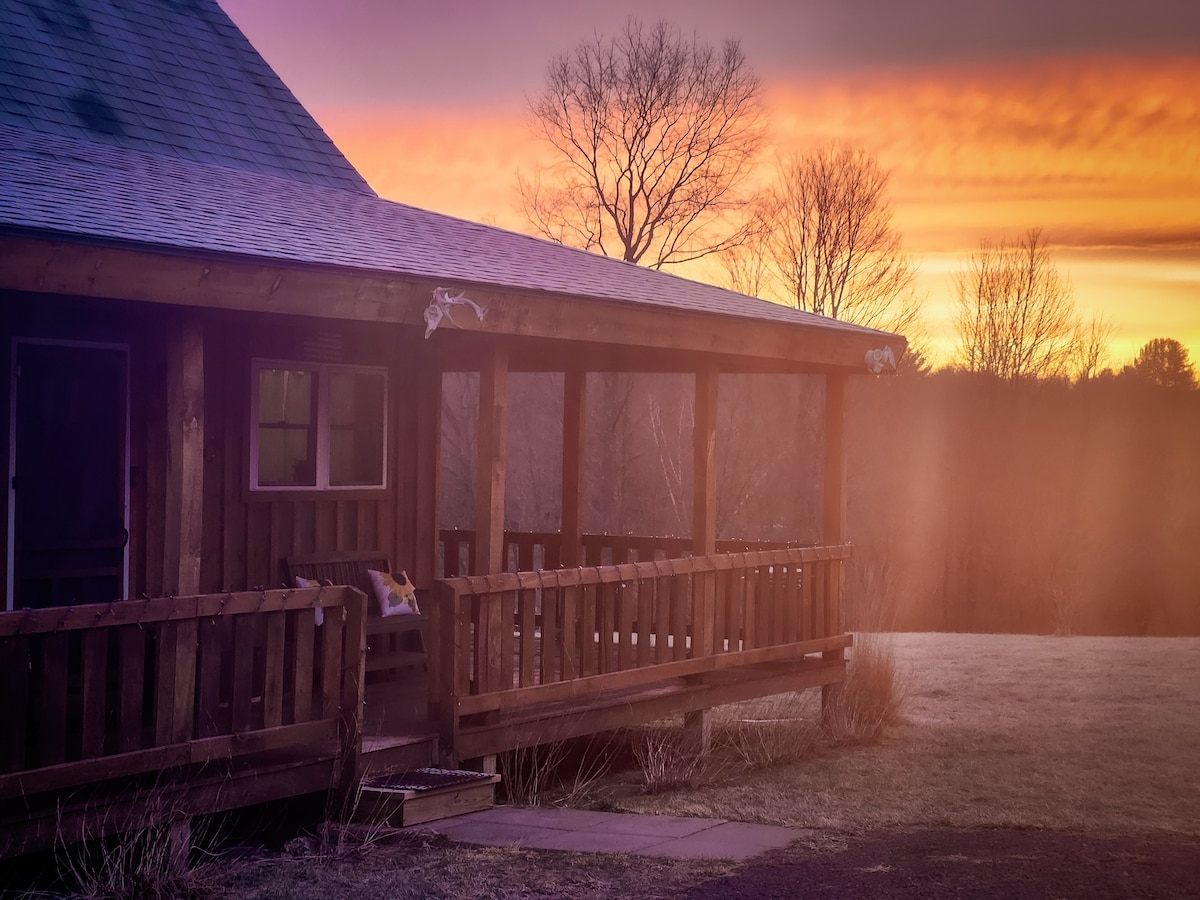 Cozy Cabin Retreat