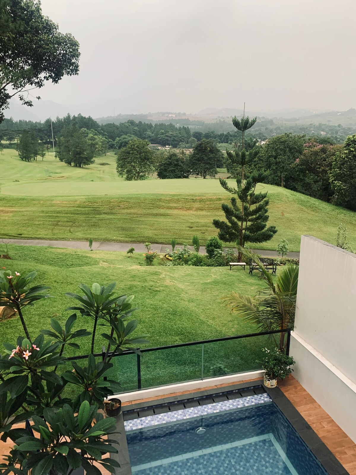 Villa Sentul Golf by Villaloka