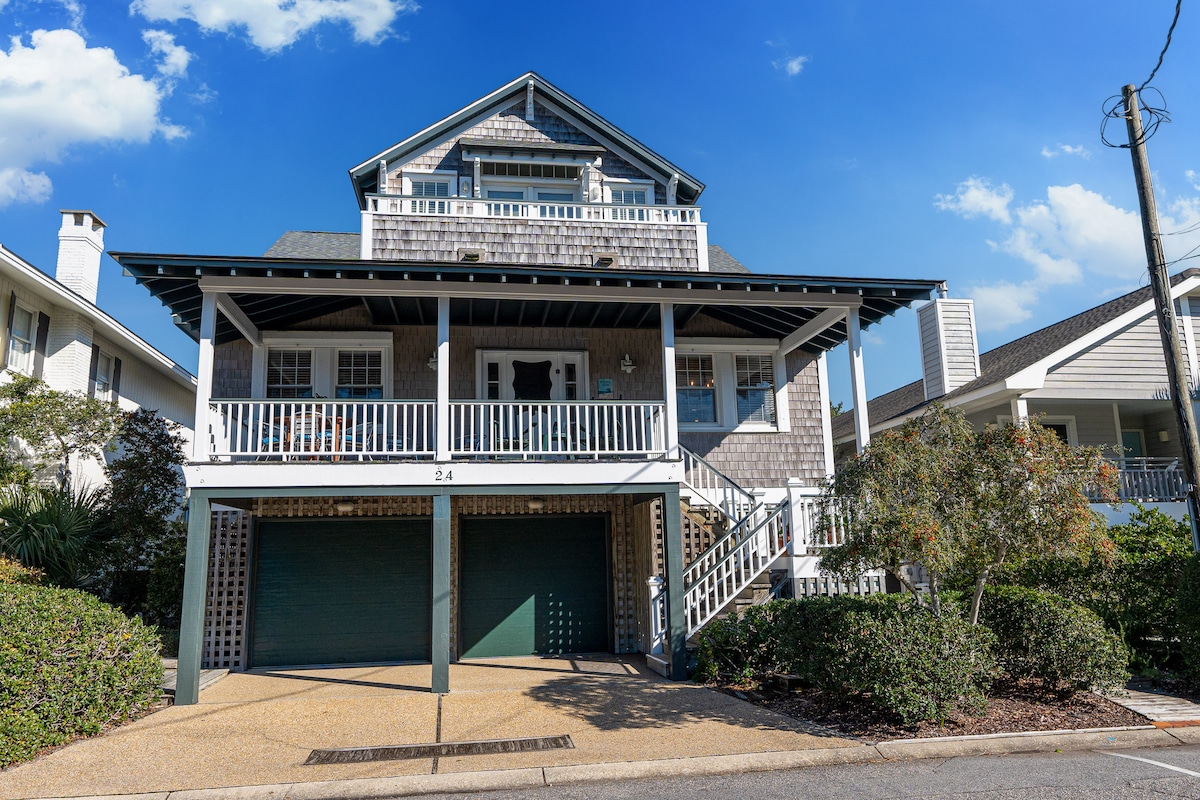 Stay Close - a handcrafted, historic beach cottage