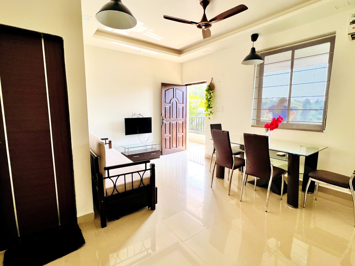 Spacious Field view 2BHK+Wi-Fi+ close to beach