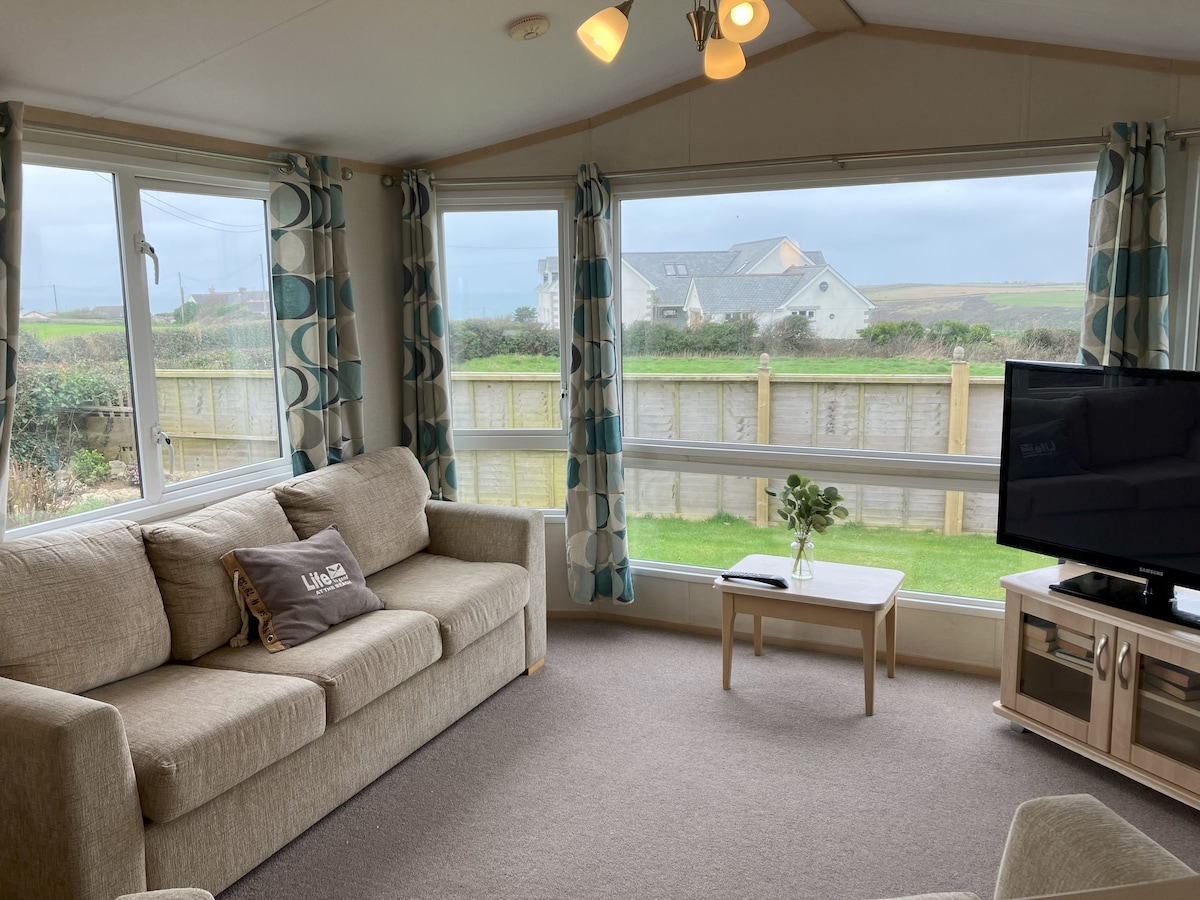 Seaview Caravan, Porthcothan, Cornwall