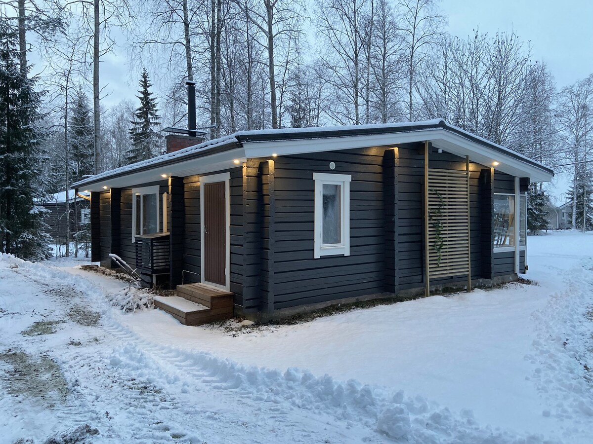 位于Lappajärvi湖畔的舒适小木屋！