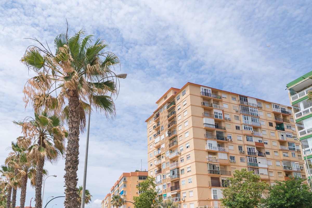 Impresionante vista al mar : elegante apartamento