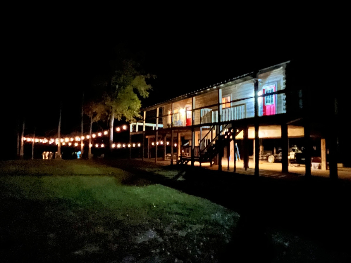 Cypress Cabin at Wolf Lake