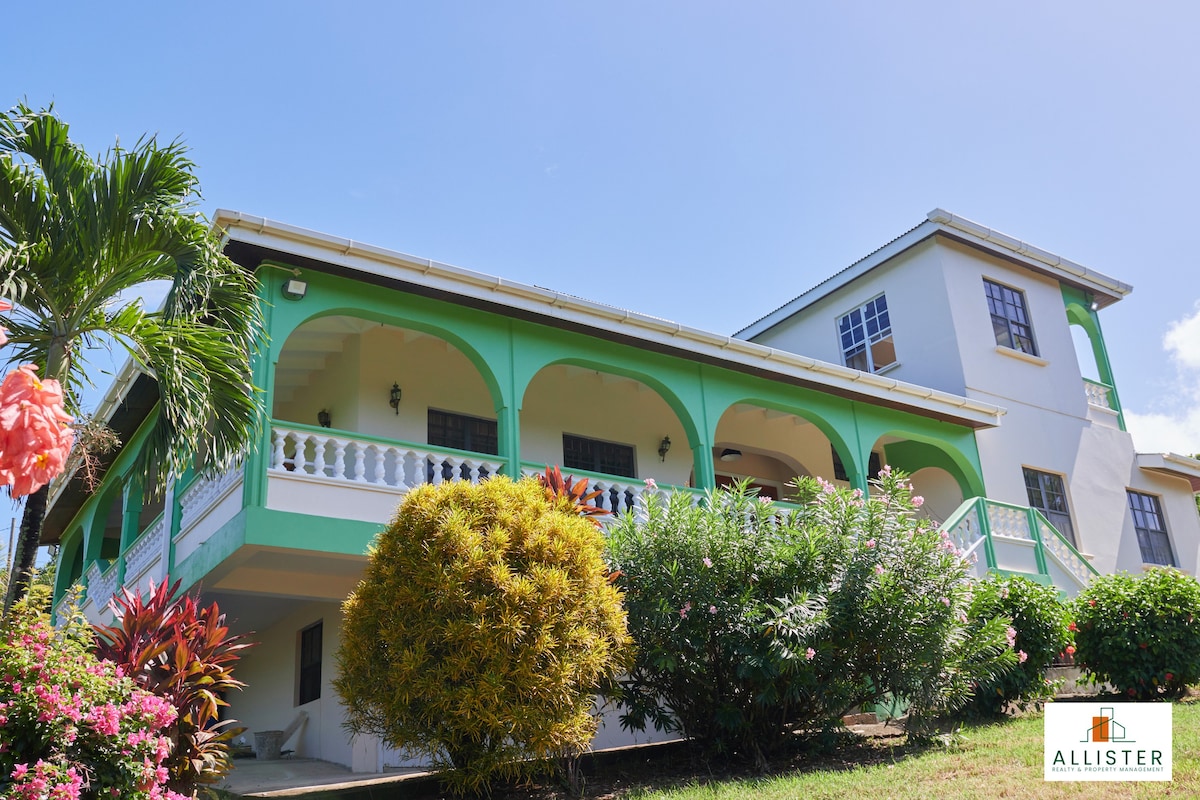 Two-Story House in Morne Daniel