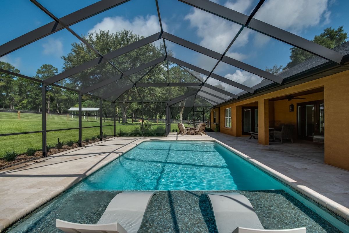 Book NOW for Horse Show Season - Heated Pool!