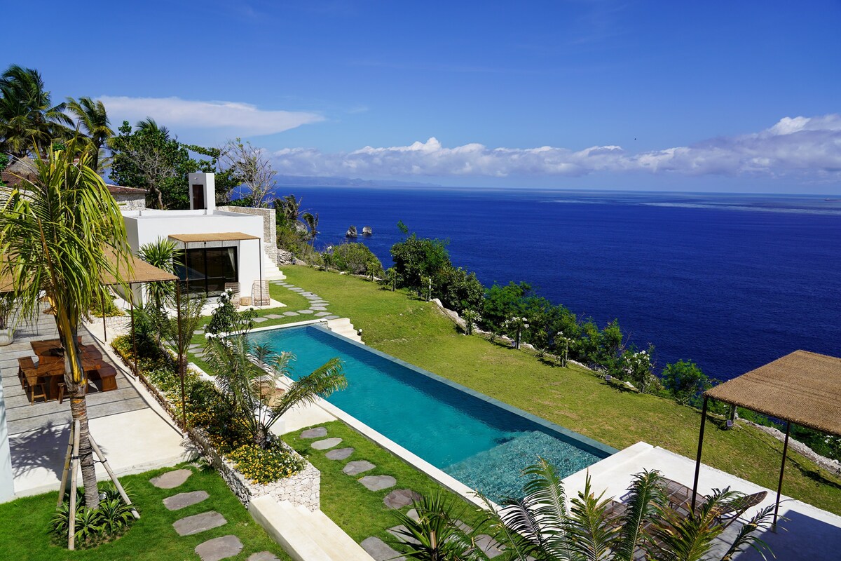 Cliffside Haven in Nusa Penida