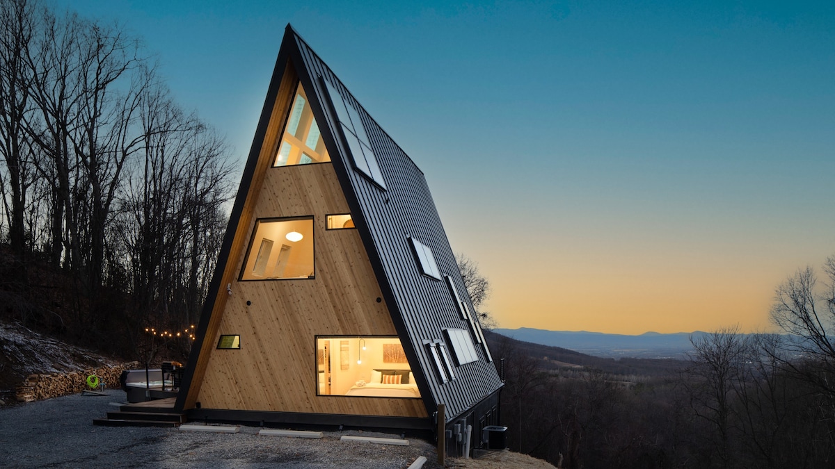 Ava A-Frame•Hot Tub•Theater•Hidden Stair•EV Charge