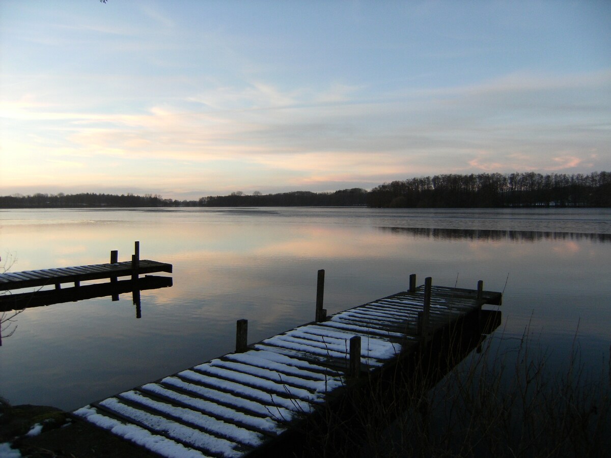 Ferienhaus direkt am Bistensee 12A