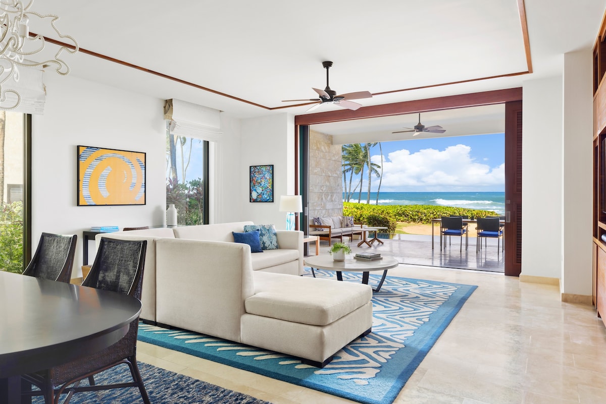 Rare Oceanfront: Ritz Carlton Reserve Ground Floor