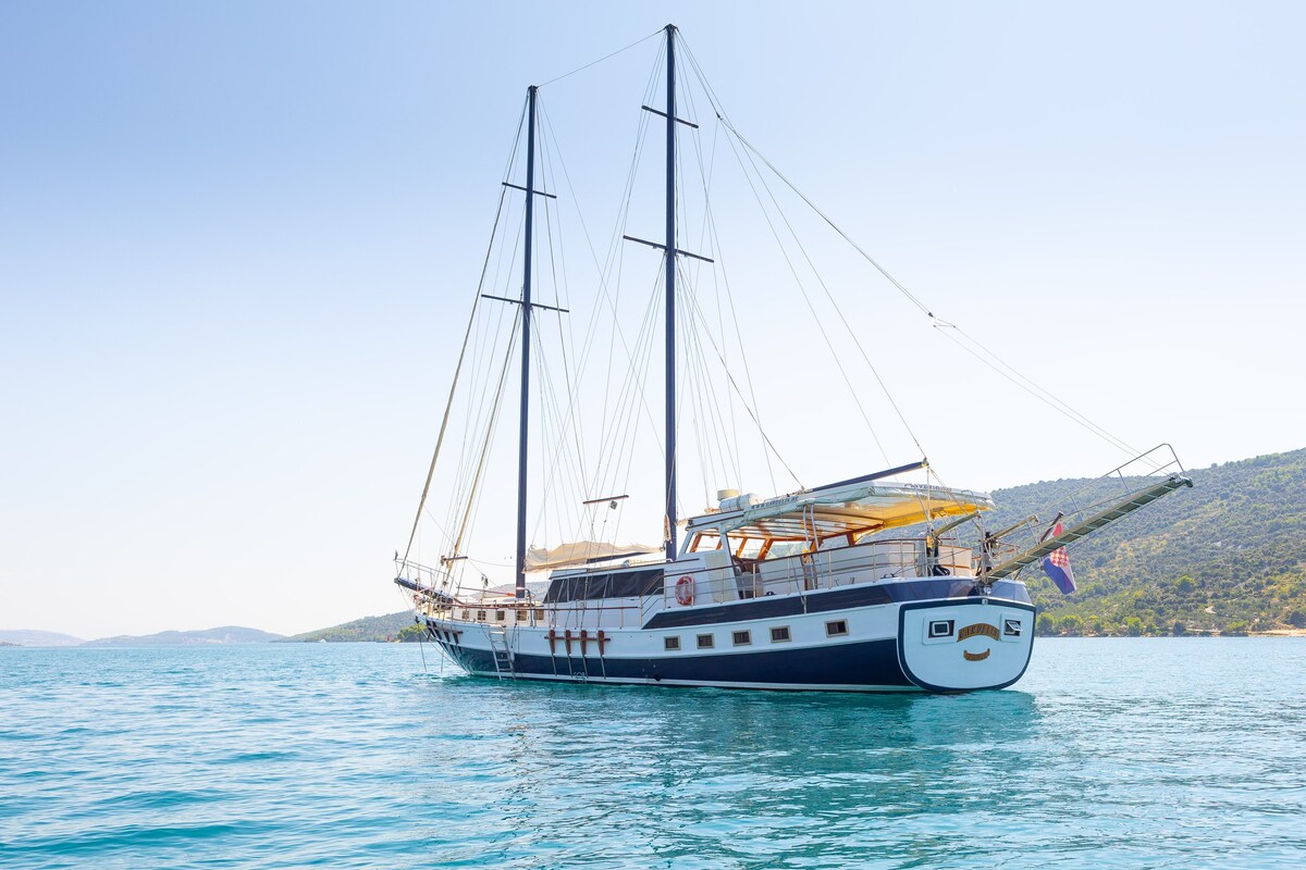 Gulet Gardelin - boat cruise