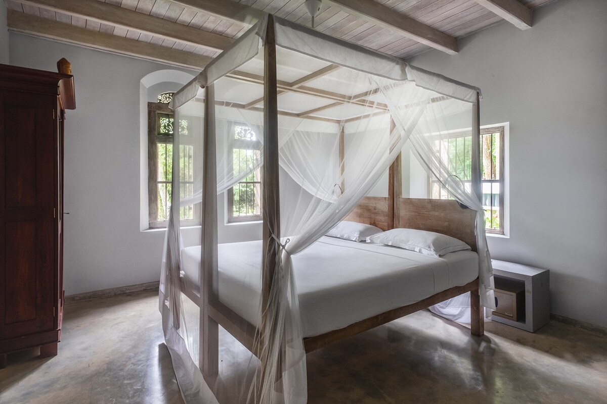 Siri Wedamadura - luxury villa in Mirissa