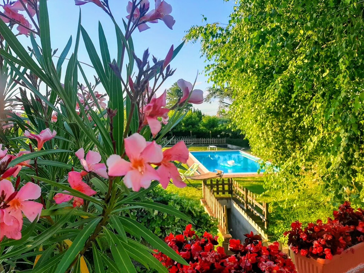 SanLorenzo House in Piemonte with private pool