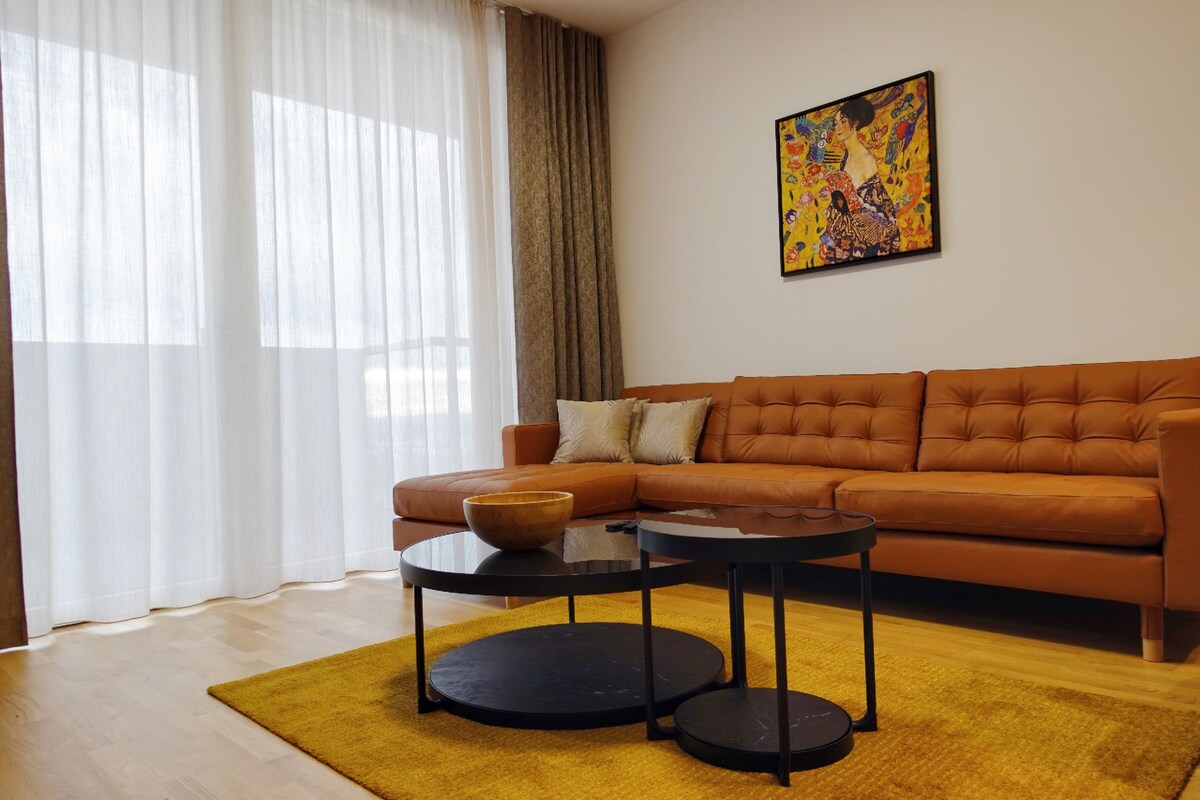 SKY Penthouse2BR-terrace, Donau View + U-Bahn