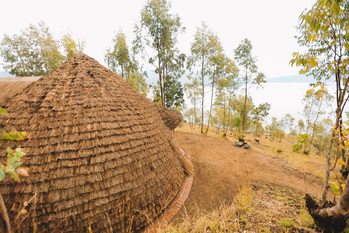 Sextantio Rwanda, Capanne/Huts
