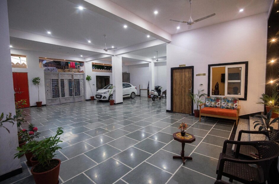 Superior Deluxe @ Haridas Haveli by Aster Hotels