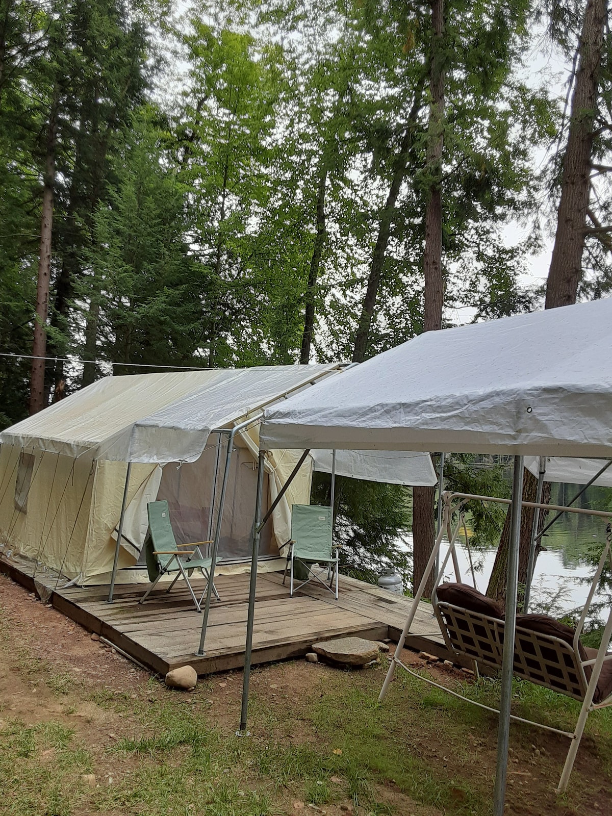Riverfront Ritz campsite