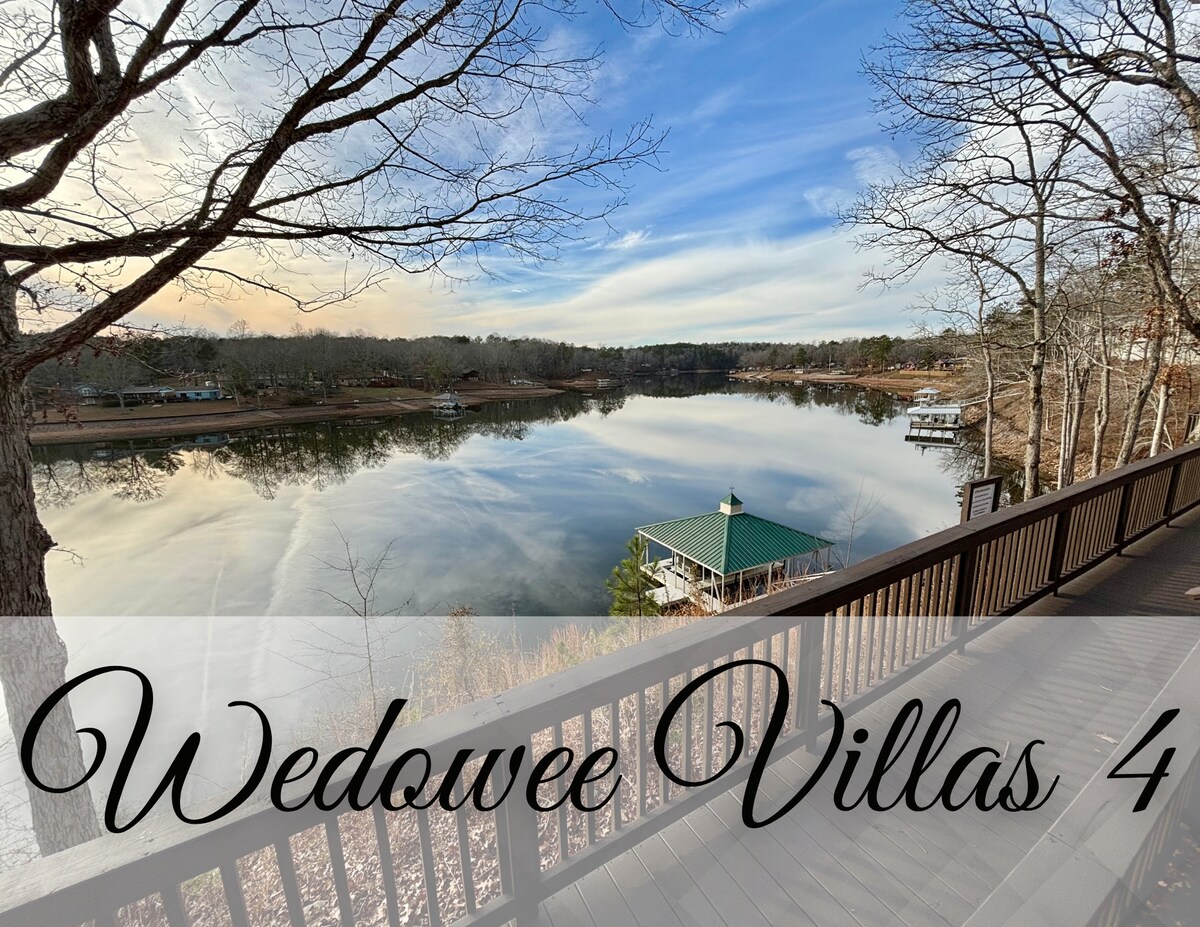 *Lakefront Villa 4 | Wheelchair Accessible*