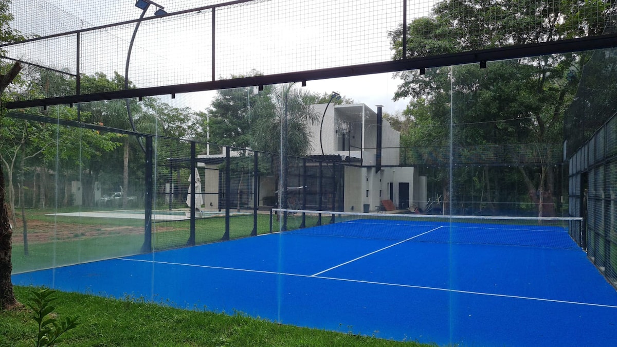 Casa con Cancha de Padel