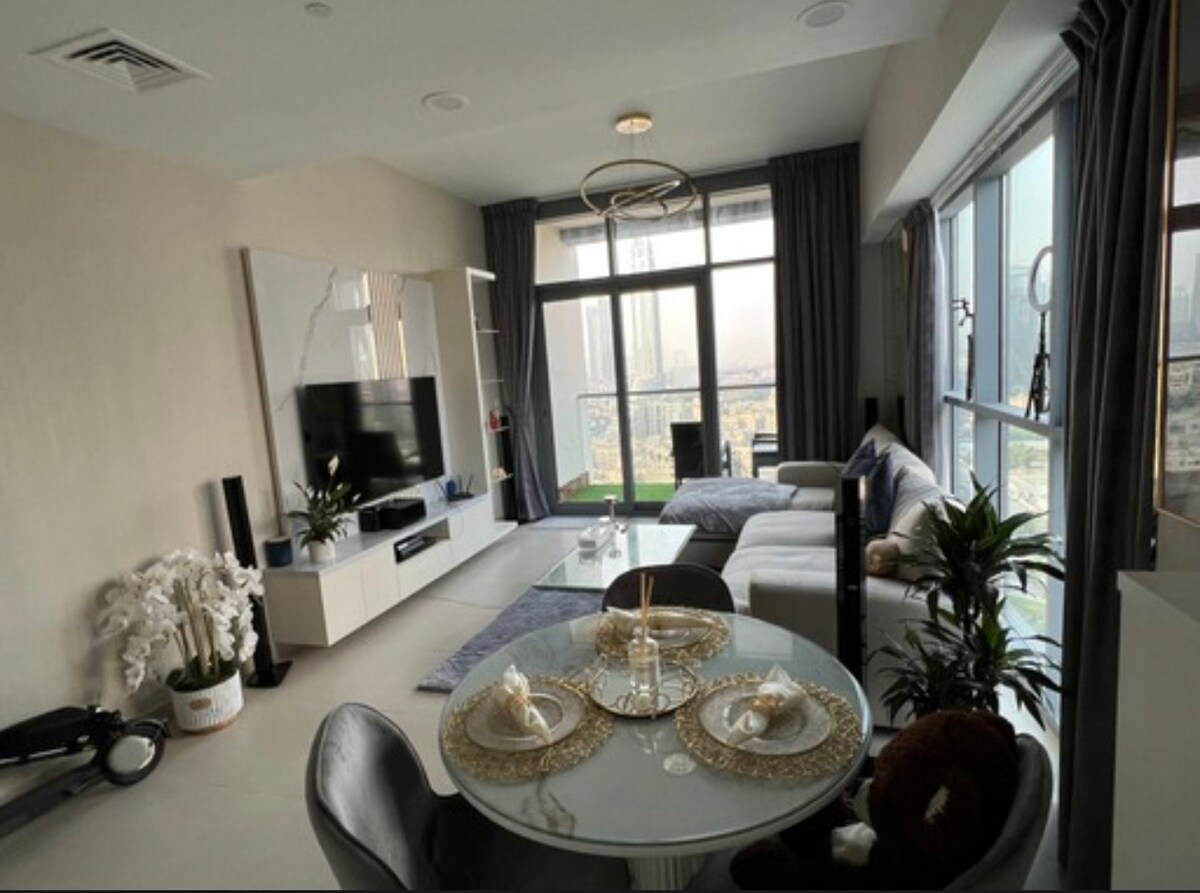 Burj Khalifa View apartment