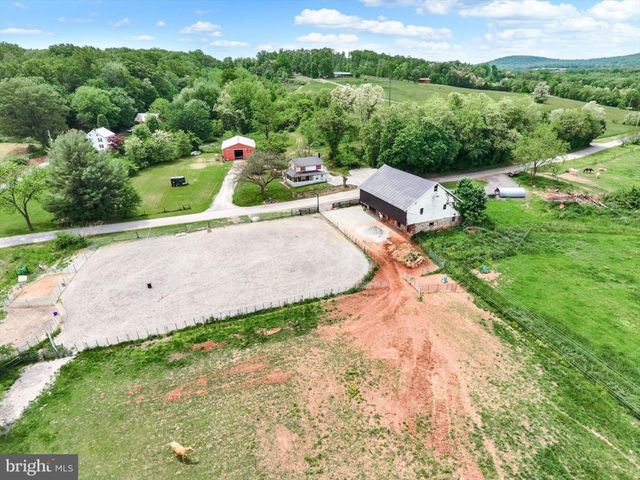 Farmhouse in Dillsburg.