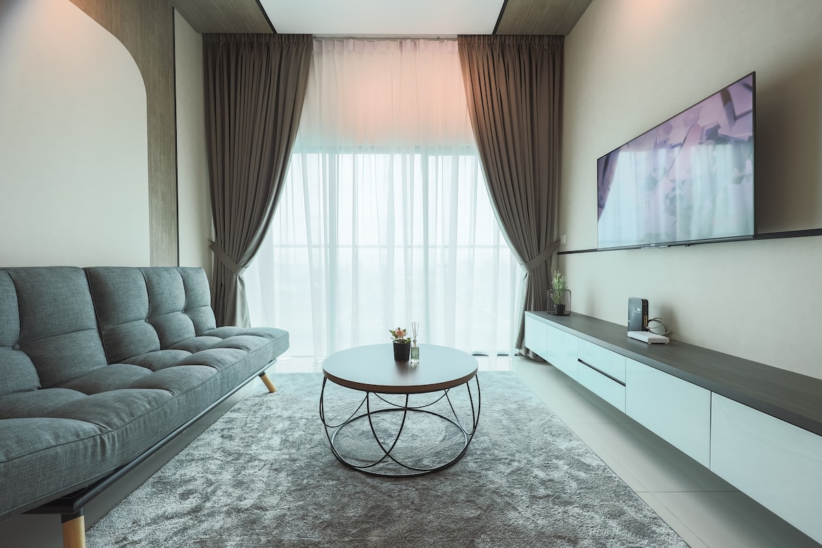 格林菲尔德班达尔双威的Luxe 3卧室公寓