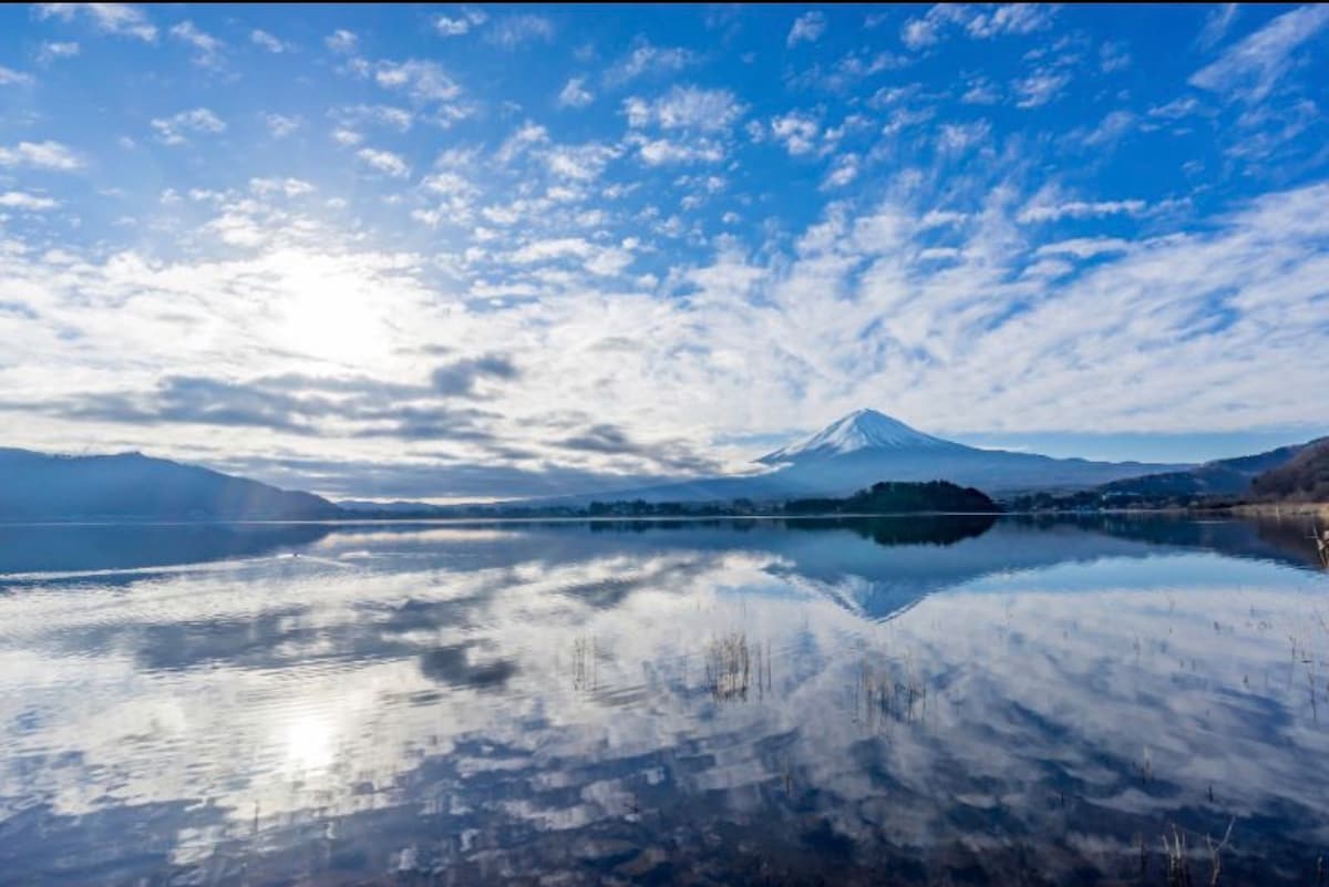 E141富士山河口湖地點非常好，星野度假村隔壁（和室14疊富士山景及湖景側）開幕期間送貸切風呂