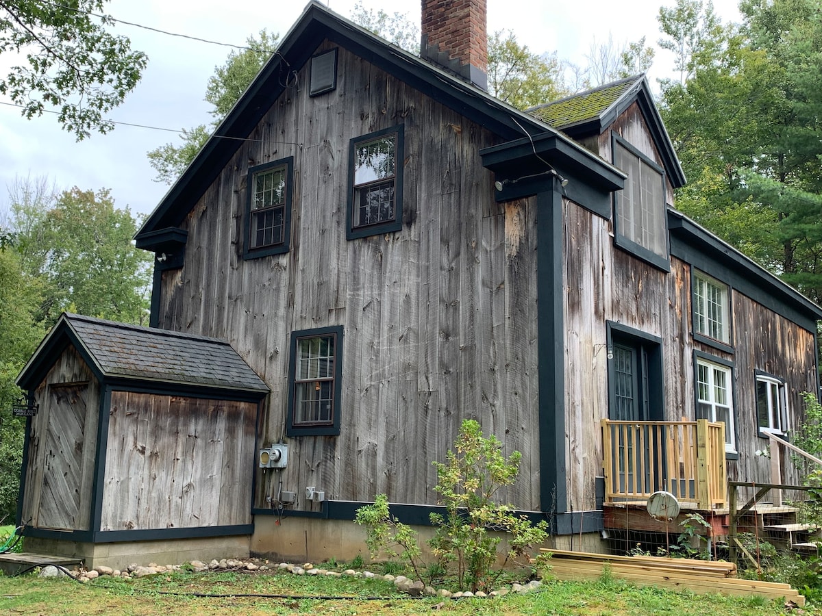 Charming Vermont Retreat