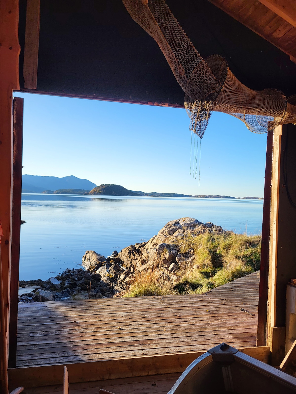 Cabin on an island by the sea!