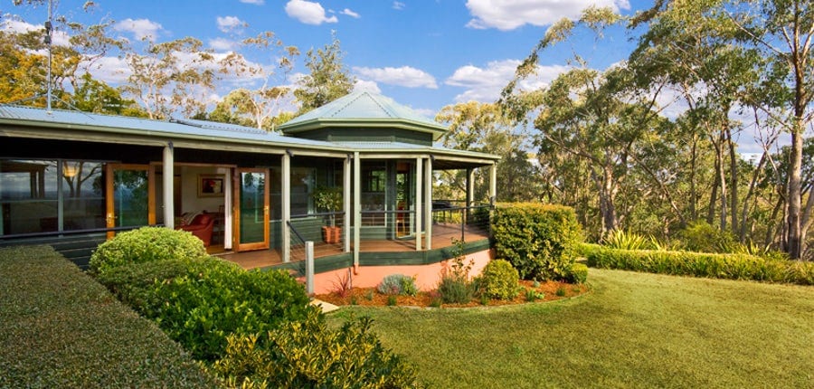 Cottage with Panoramic Views