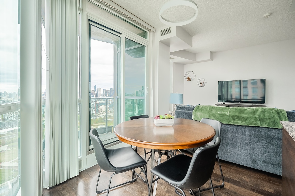 RivetStays - Elite 2 Bedroom by Fort York