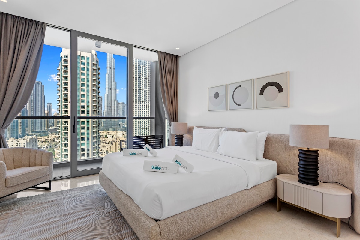 Iconic Burj Khalifa view 3 bedroom in The Sterling