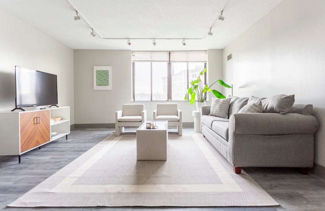 Hartford Charm|Bushnell Park|Stylish Condo