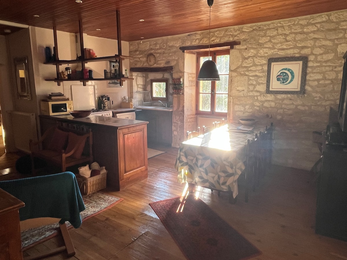 Quercy Stone Farmhouse with Pool