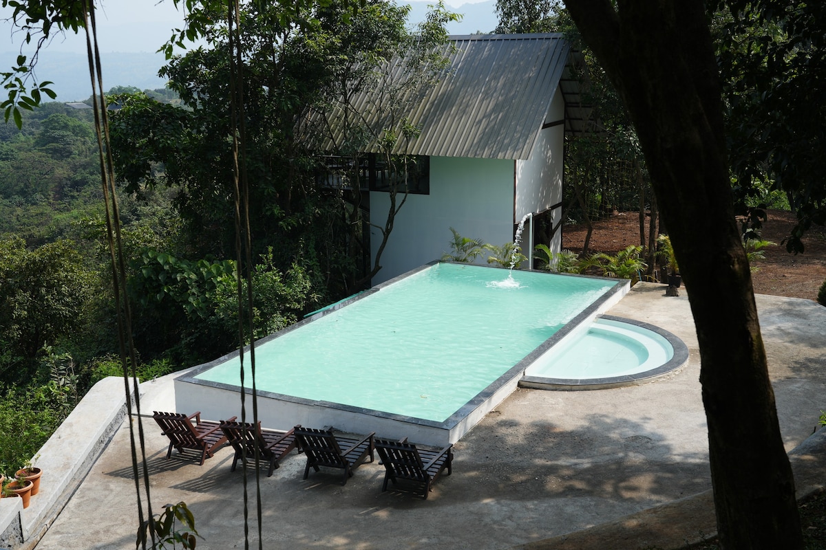 1 bedroom cottage in Pawna with Infinity pool