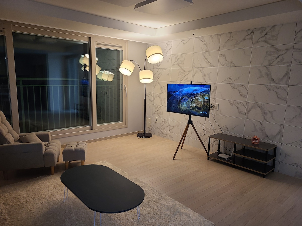 Geojedo Ocean View 34 pyeong宽敞舒适的新公寓疗愈空间