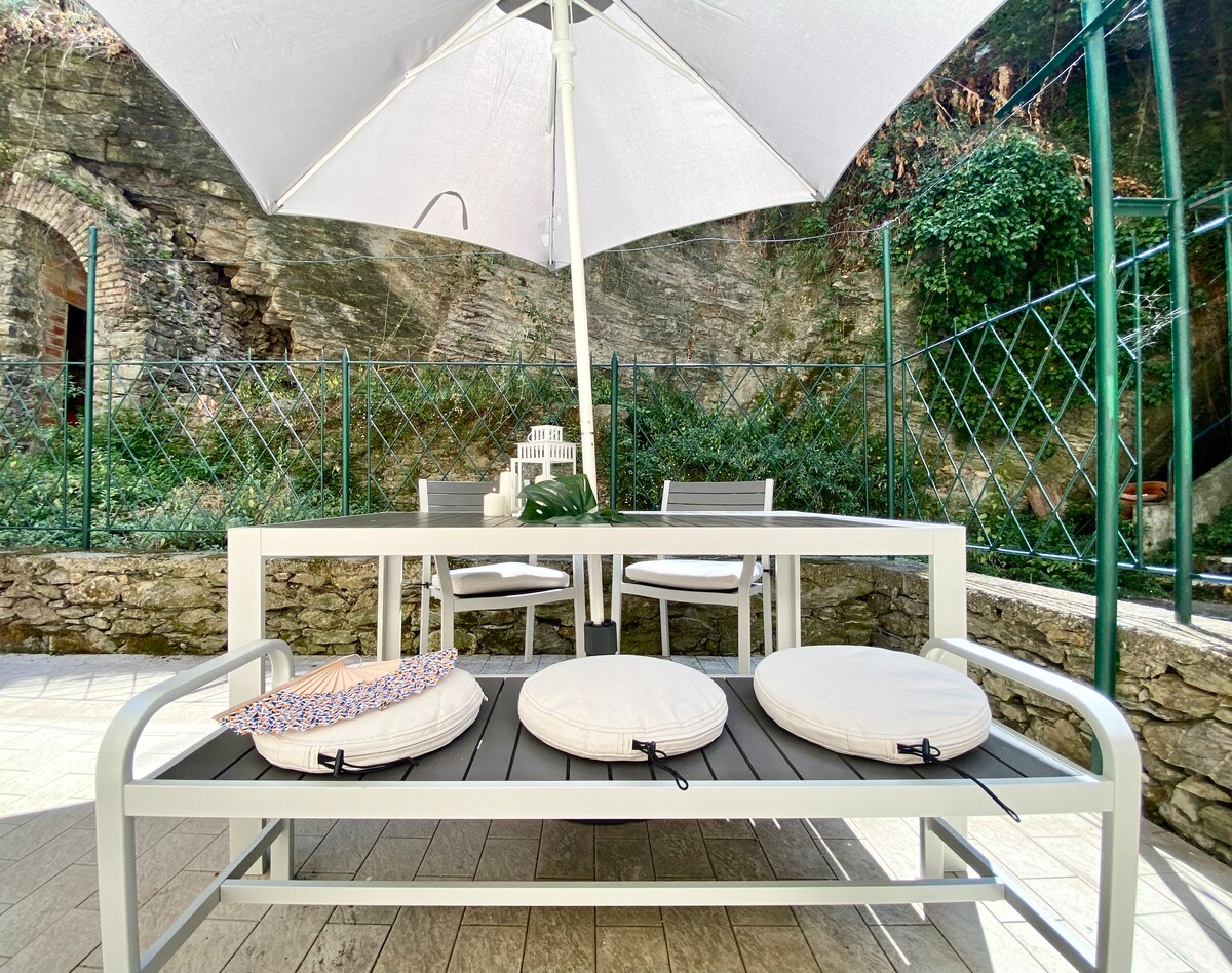 CasaViva - Lovely Trilo with patio in Rapallo
