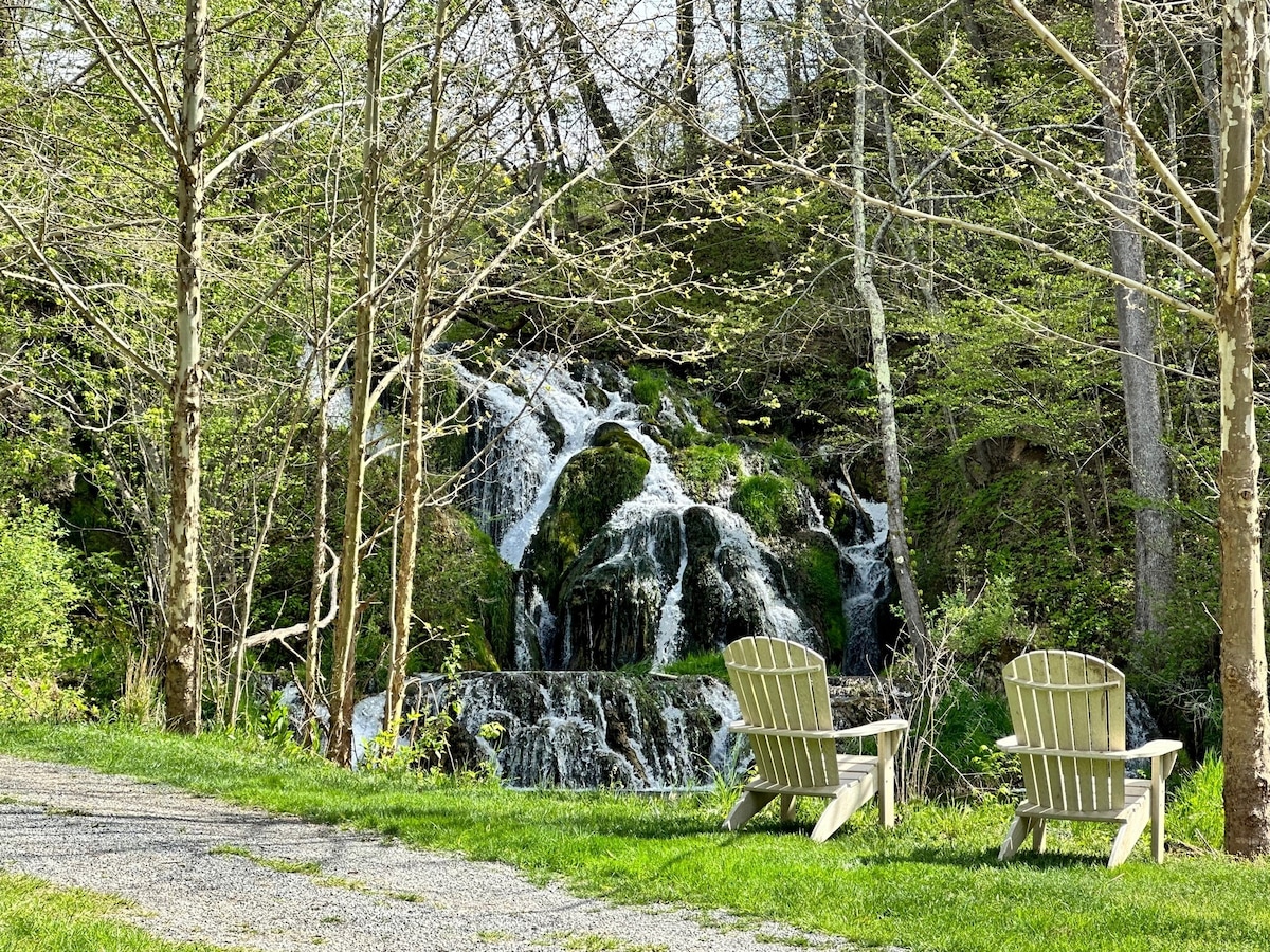 Beaverdam Falls, Top of the Rock