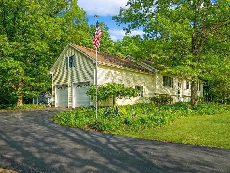 Serene 4-BR house in Upstate NY