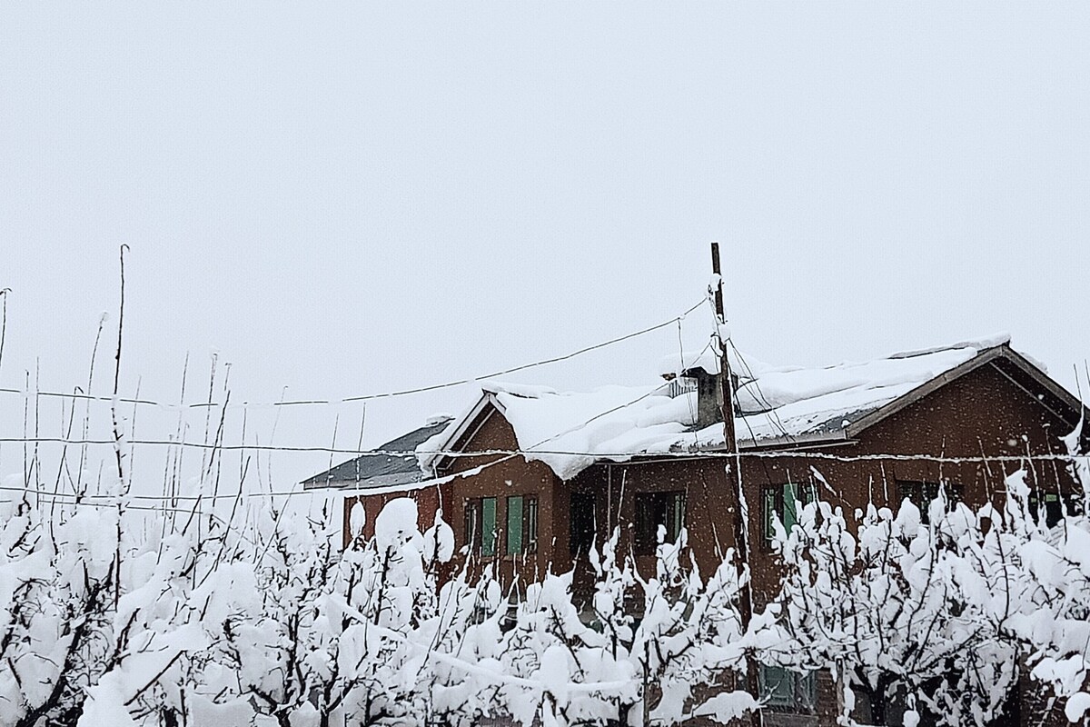 Countryside Cottage Gulmarg