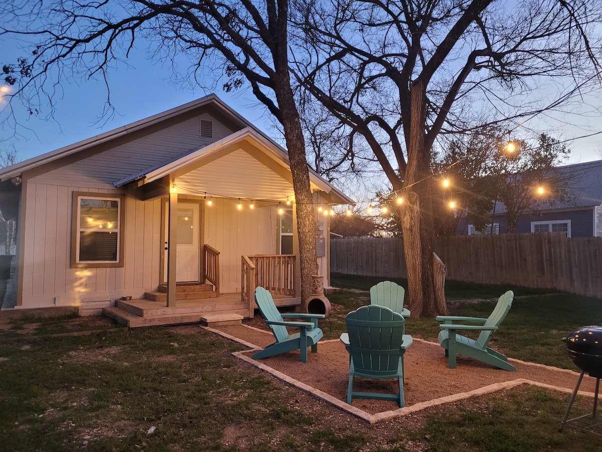 Star of the South Llano
Sleeps 7